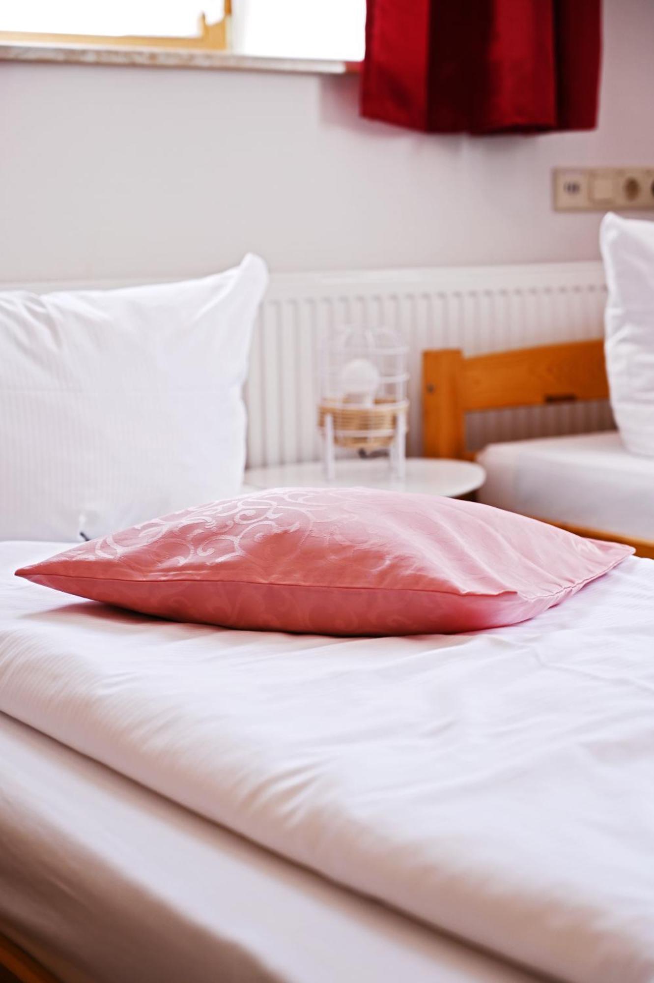 Motel An Der B180 Steigra